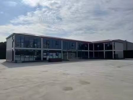 Modular shopping centre